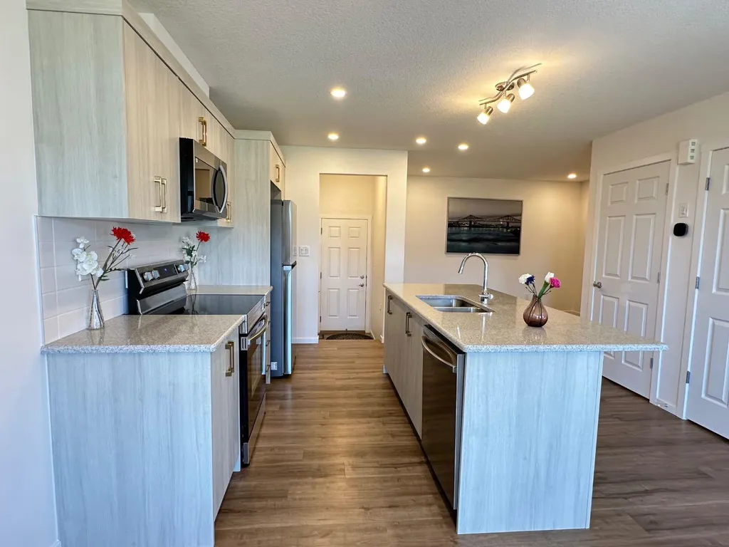 2232 Windbury Greenway SW Airdrie AB T4B 5L2