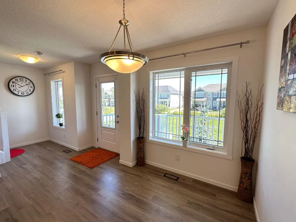 2232 Windbury Greenway SW Airdrie AB T4B 5L2