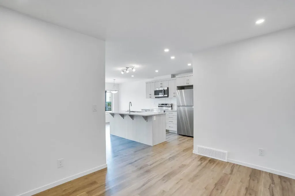 2232 Windbury Greenway SW Airdrie AB T4B 5L3