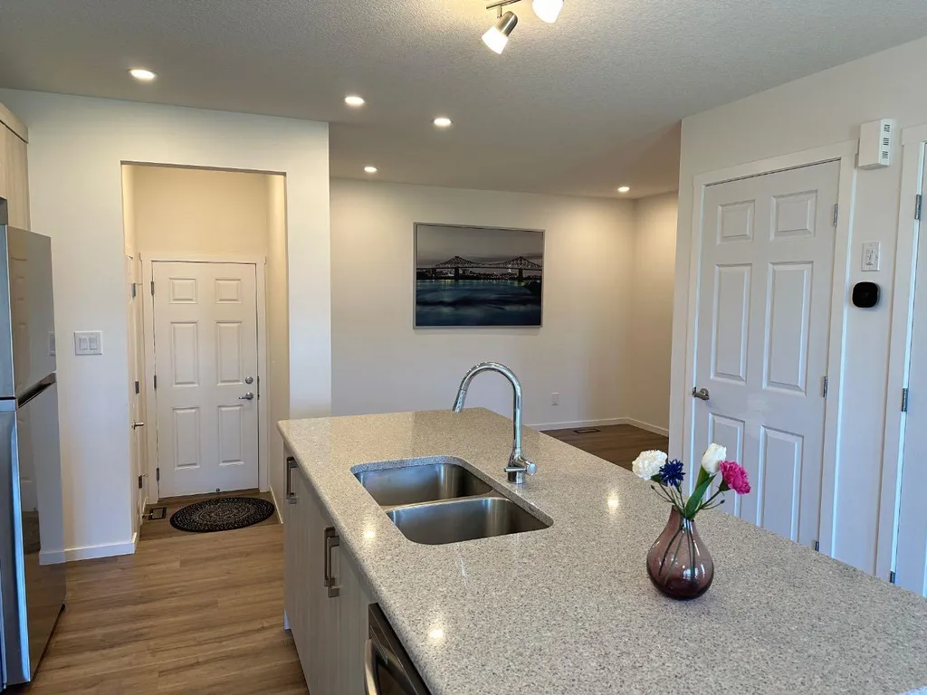 2232 Windbury Greenway SW Airdrie AB T4B 5L2