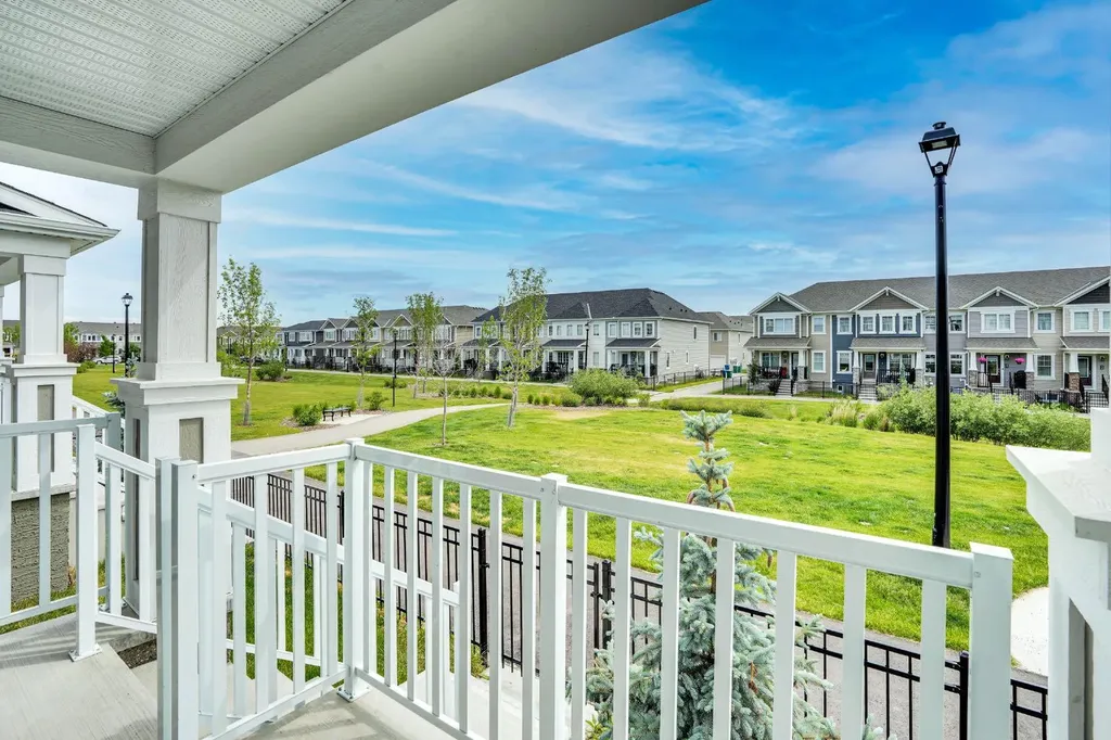 2232 Windbury Greenway SW Airdrie AB T4B 5L3