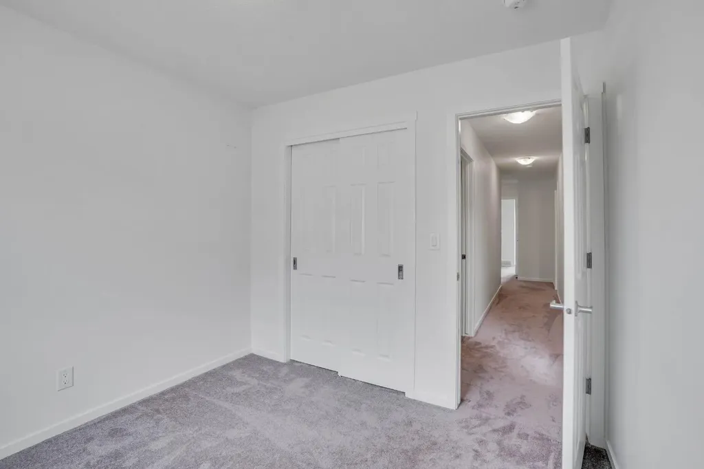 2232 Windbury Greenway SW Airdrie AB T4B 5L3