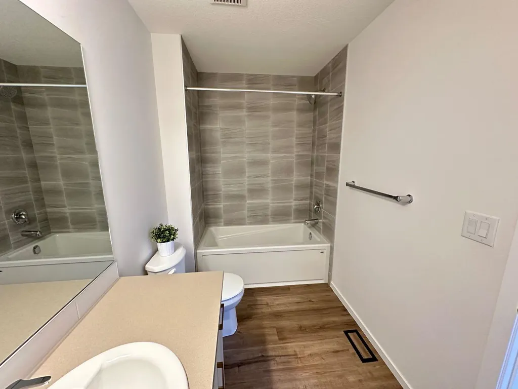 2232 Windbury Greenway SW Airdrie AB T4B 5L2