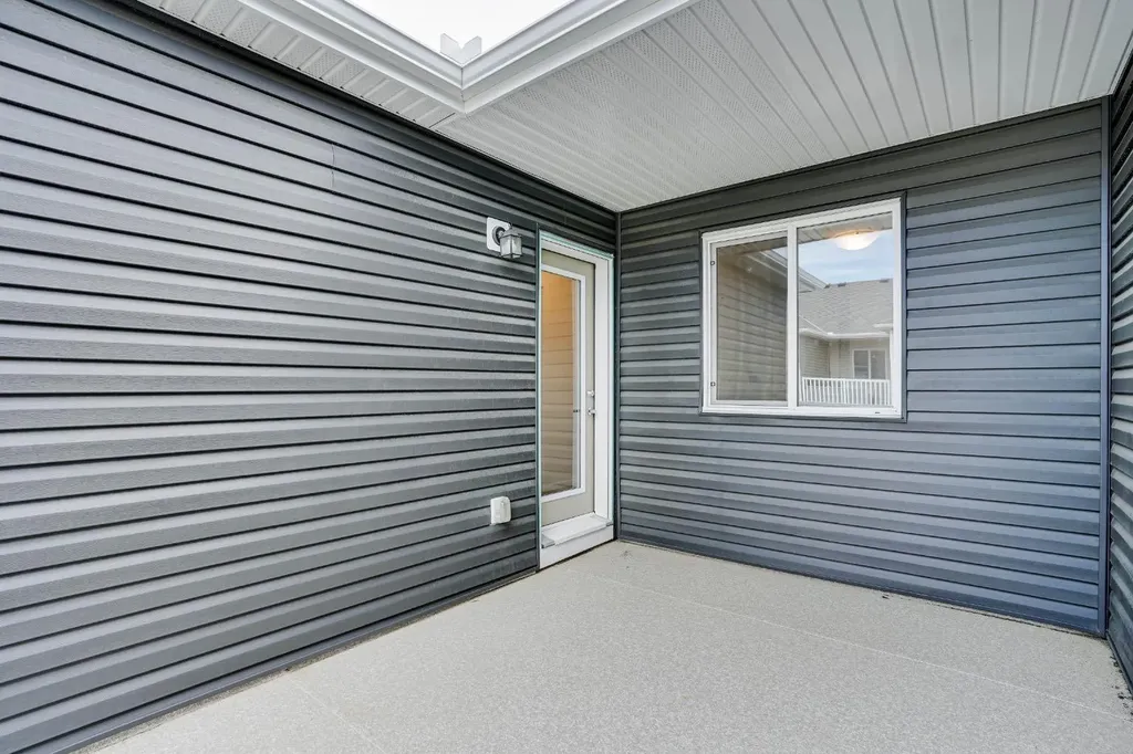 2232 Windbury Greenway SW Airdrie AB T4B 5L3