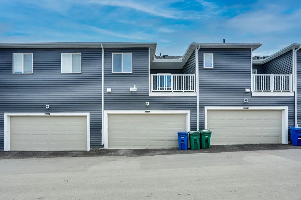 2232 Windbury Greenway SW Airdrie AB T4B 5L3