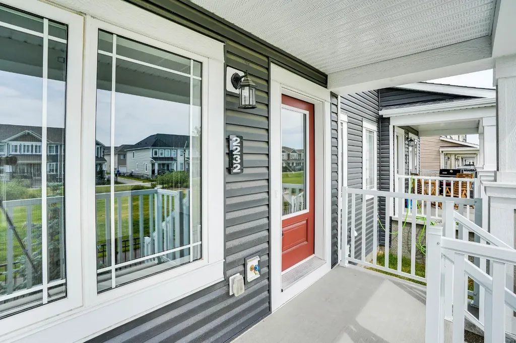 2232 Windbury Greenway SW Airdrie AB T4B 5L3