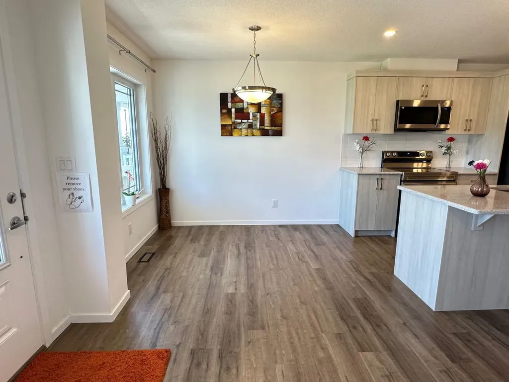 2232 Windbury Greenway SW Airdrie AB T4B 5L2