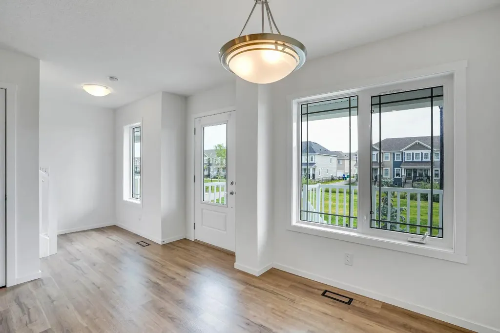 2232 Windbury Greenway SW Airdrie AB T4B 5L3