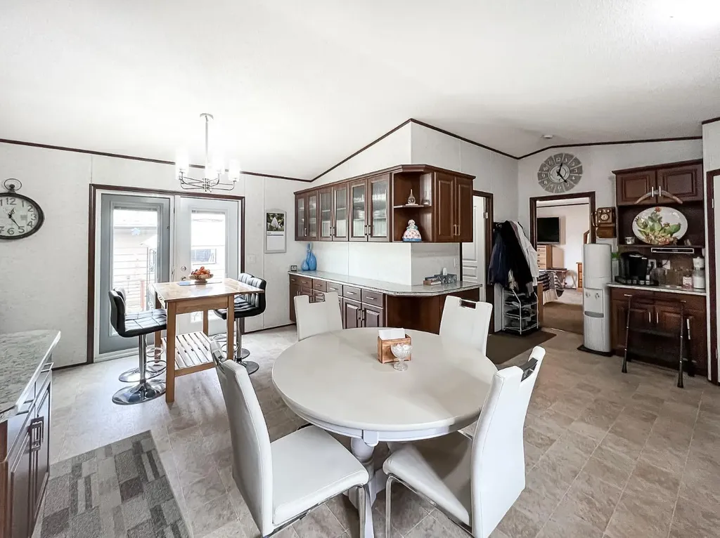 016 Maplewood Ave (Railway Ave) Watino AB T0H 3R0