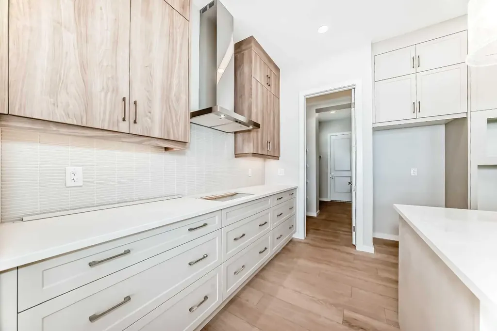 203 Langwell Common SE Airdrie AB T4A 3R4