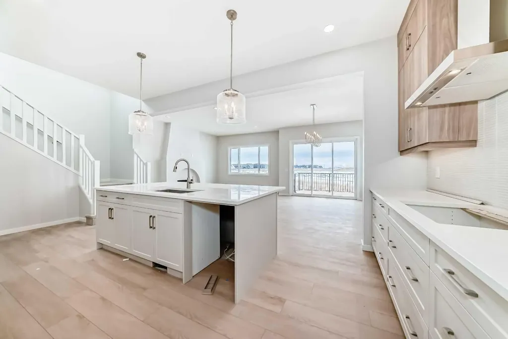 203 Langwell Common SE Airdrie AB T4A 3R4