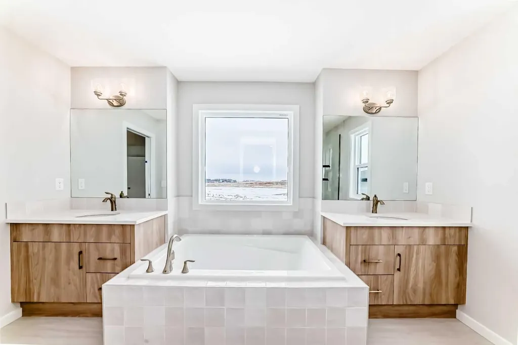 203 Langwell Common SE Airdrie AB T4A 3R4