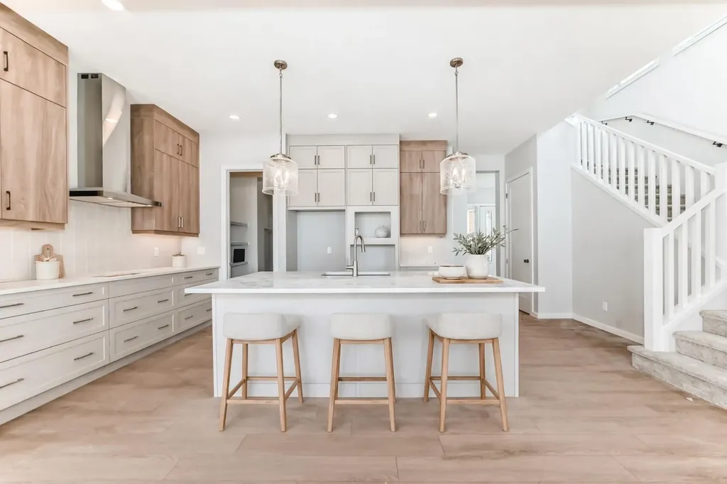 203 Langwell Common SE Airdrie AB T4A 3R4