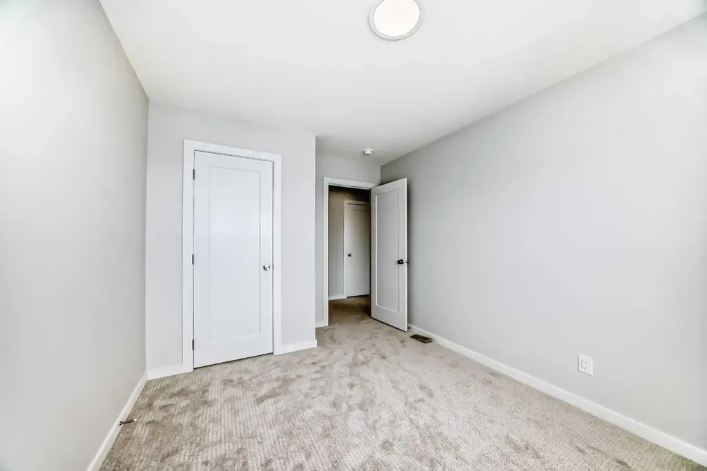 203 Langwell Common SE Airdrie AB T4A 3R4