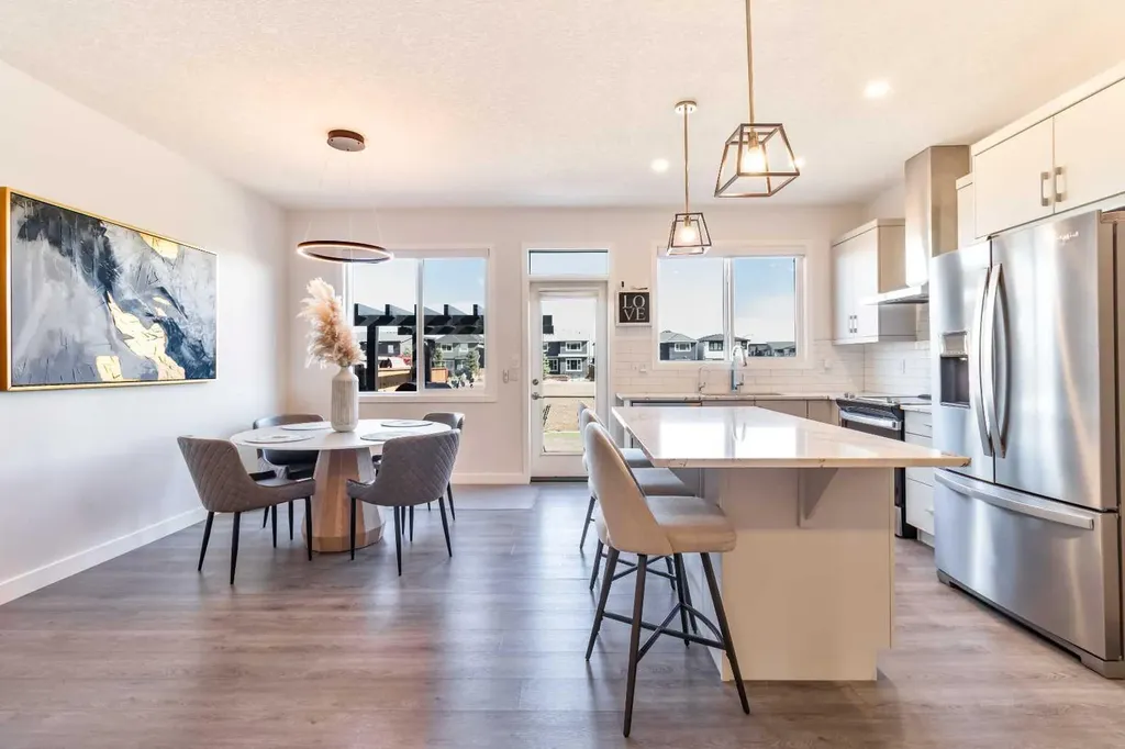 319 Belmont Heath SW Calgary AB T2X 4N3