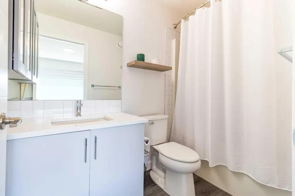 319 Belmont Heath SW Calgary AB T2X 4N3