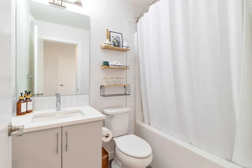 319 Belmont Heath SW Calgary AB T2X 4N3