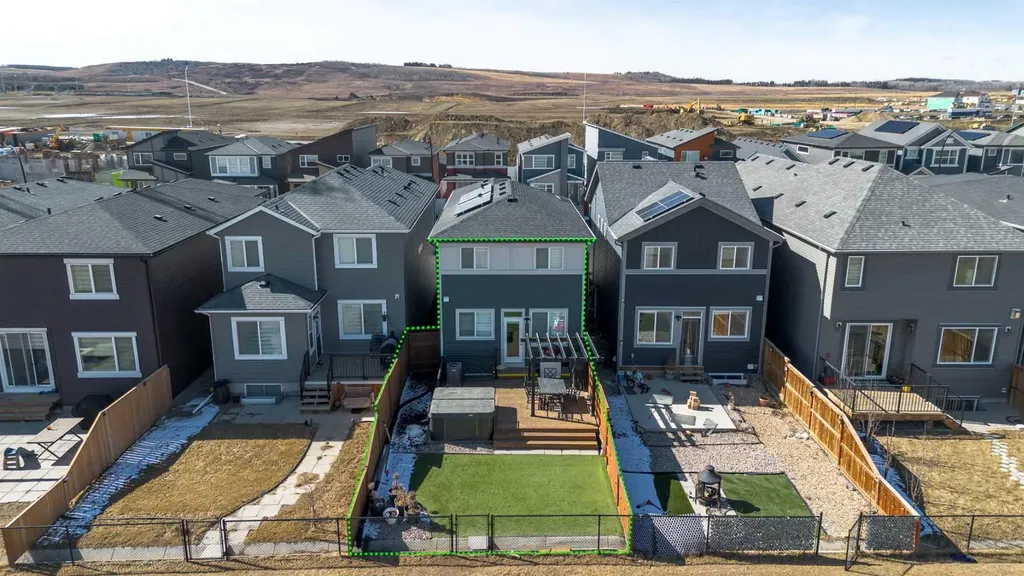 319 Belmont Heath SW Calgary AB T2X 4N3
