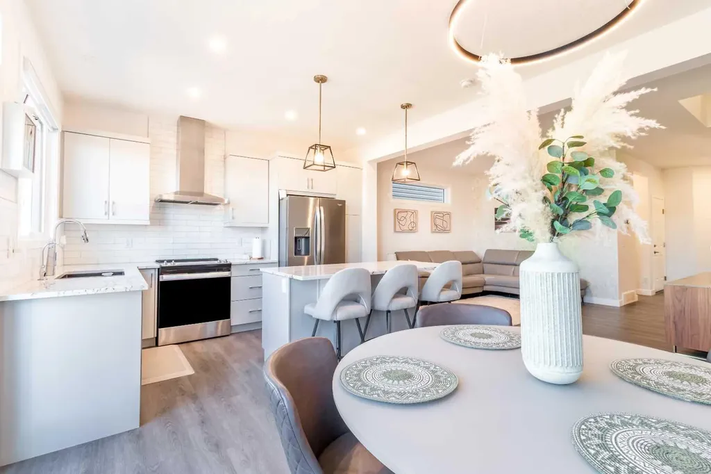 319 Belmont Heath SW Calgary AB T2X 4N3