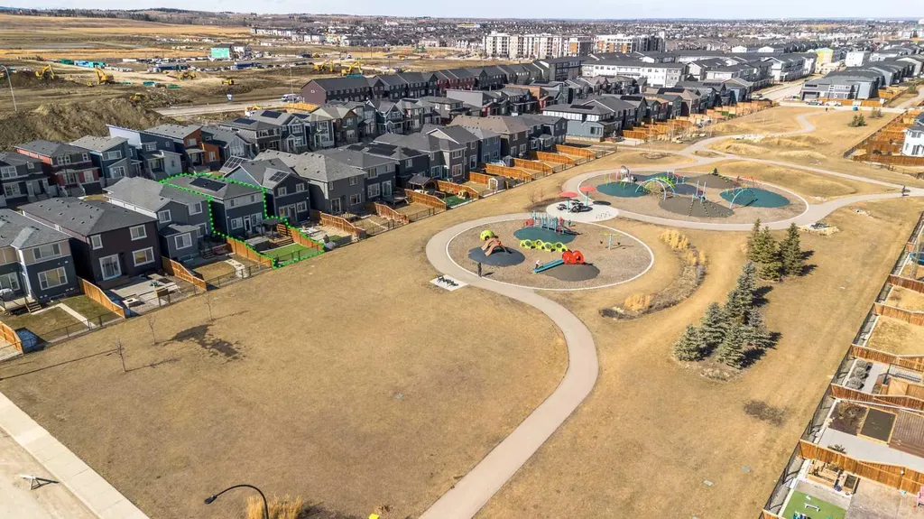 319 Belmont Heath SW Calgary AB T2X 4N3