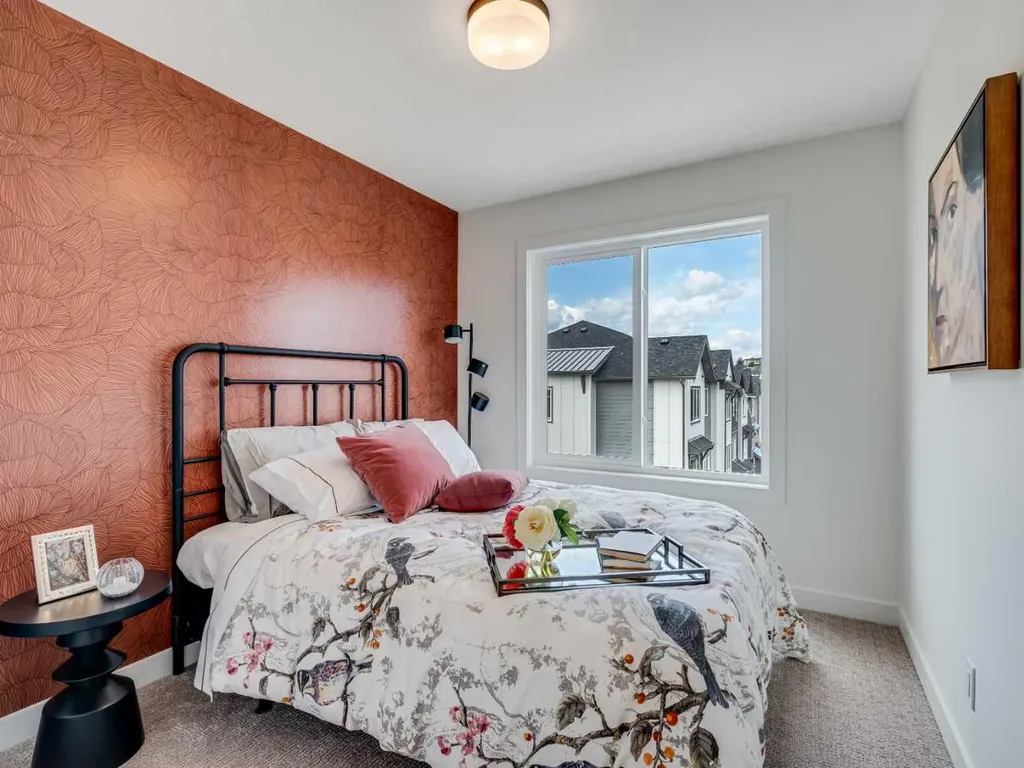 200 Southridge Drive Okotoks AB T1S 0B2