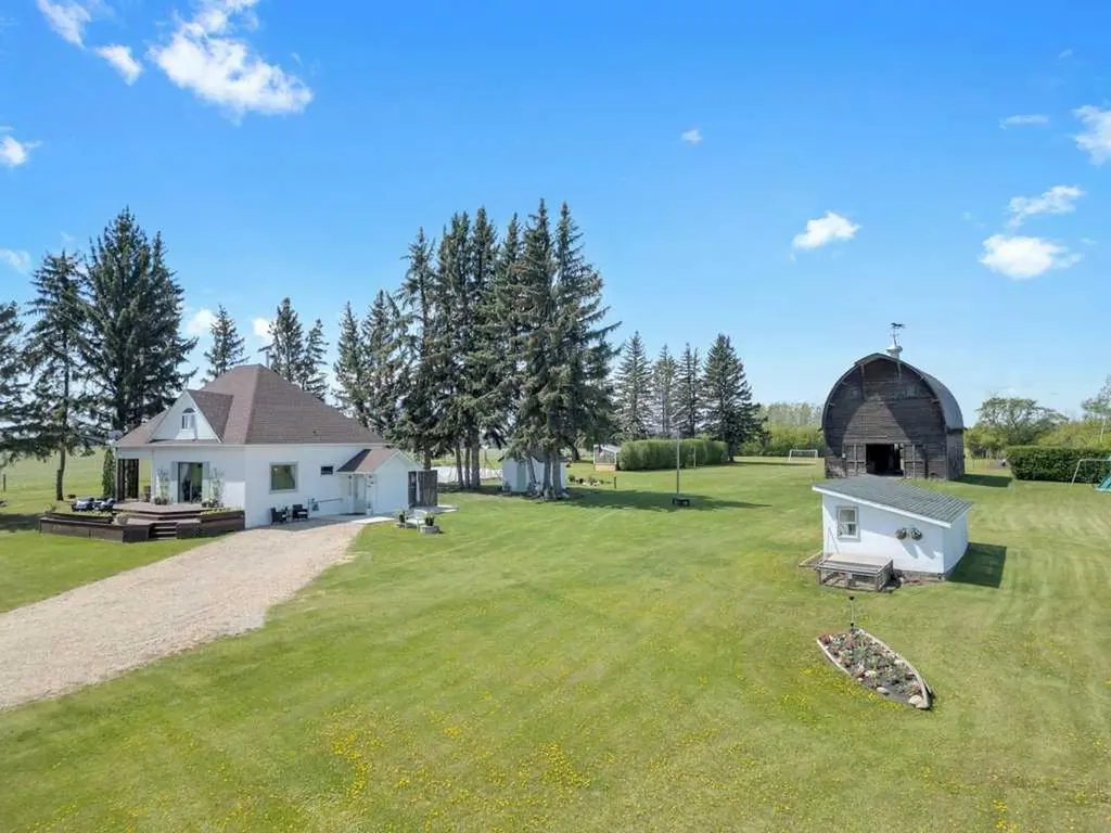 430044 Highway 20 Rural Ponoka County AB T0C 2J0