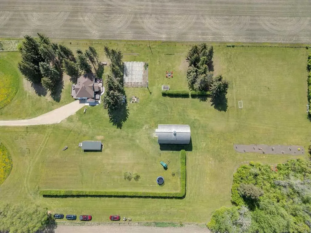 430044 Highway 20 Rural Ponoka County AB T0C 2J0