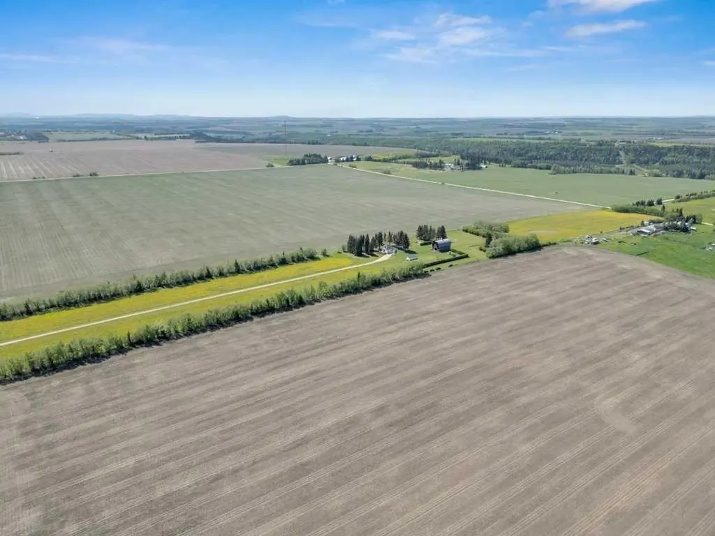 430044 Highway 20 Rural Ponoka County AB T0C 2J0