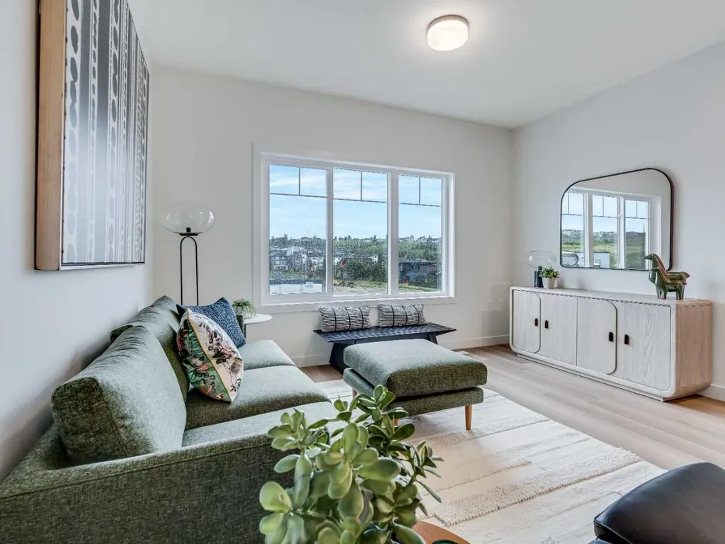 200 Southridge Drive Okotoks AB T1S 0B2
