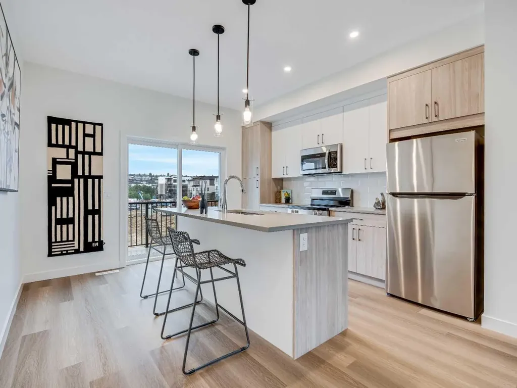 200 Southridge Drive Okotoks AB T1S 0B2
