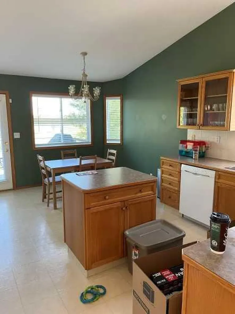 58 Linn Close Red Deer AB T4R2T5