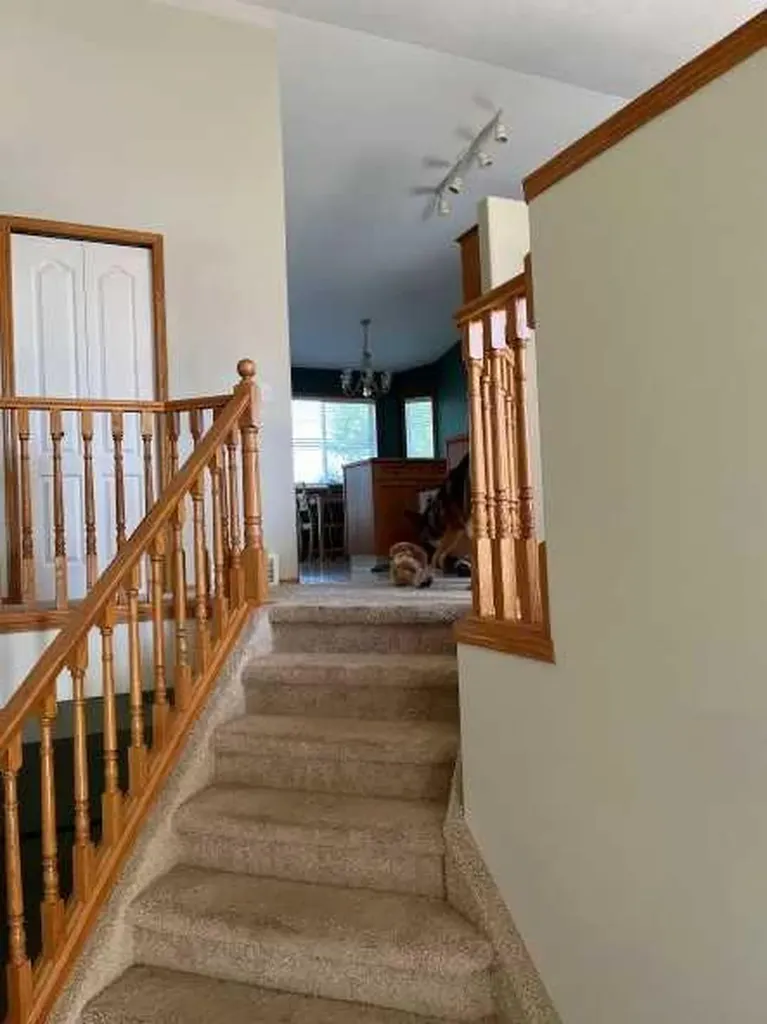 58 Linn Close Red Deer AB T4R2T5