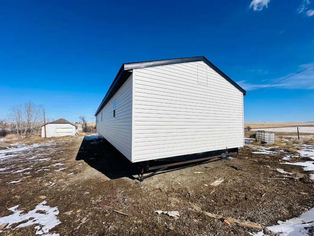 213037 Township Road 250 Rural Wheatland County AB T0M 0N0