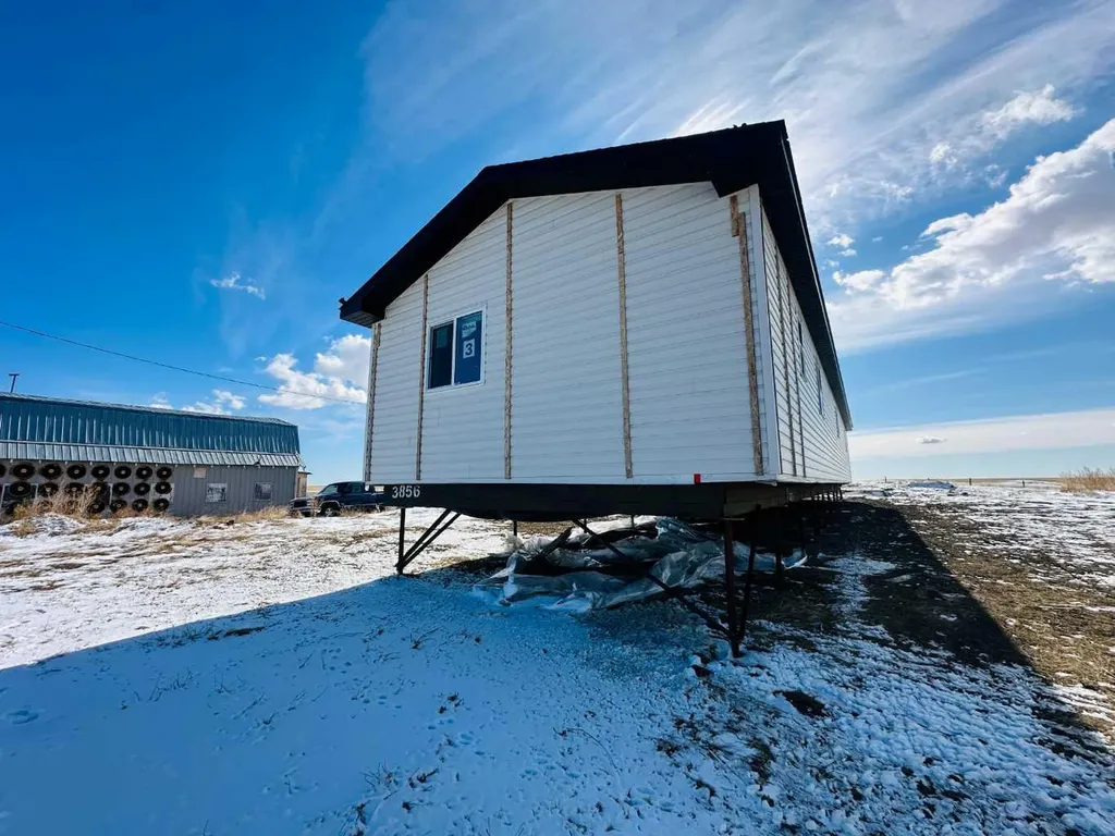 213037 Township Road 250 Rural Wheatland County AB T0M 0N0