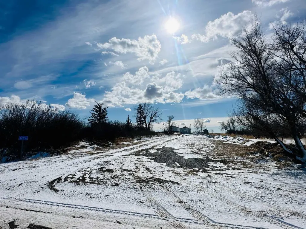 213037 Township Road 250 Rural Wheatland County AB T0M 0N0