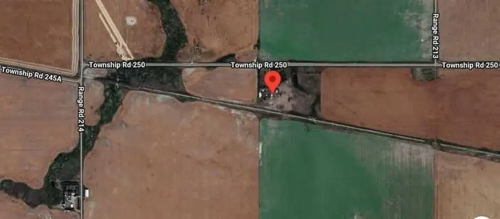 213037 Township Road 250 Rural Wheatland County AB T0M 0N0