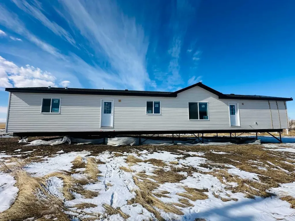 213037 Township Road 250 Rural Wheatland County AB T0M 0N0