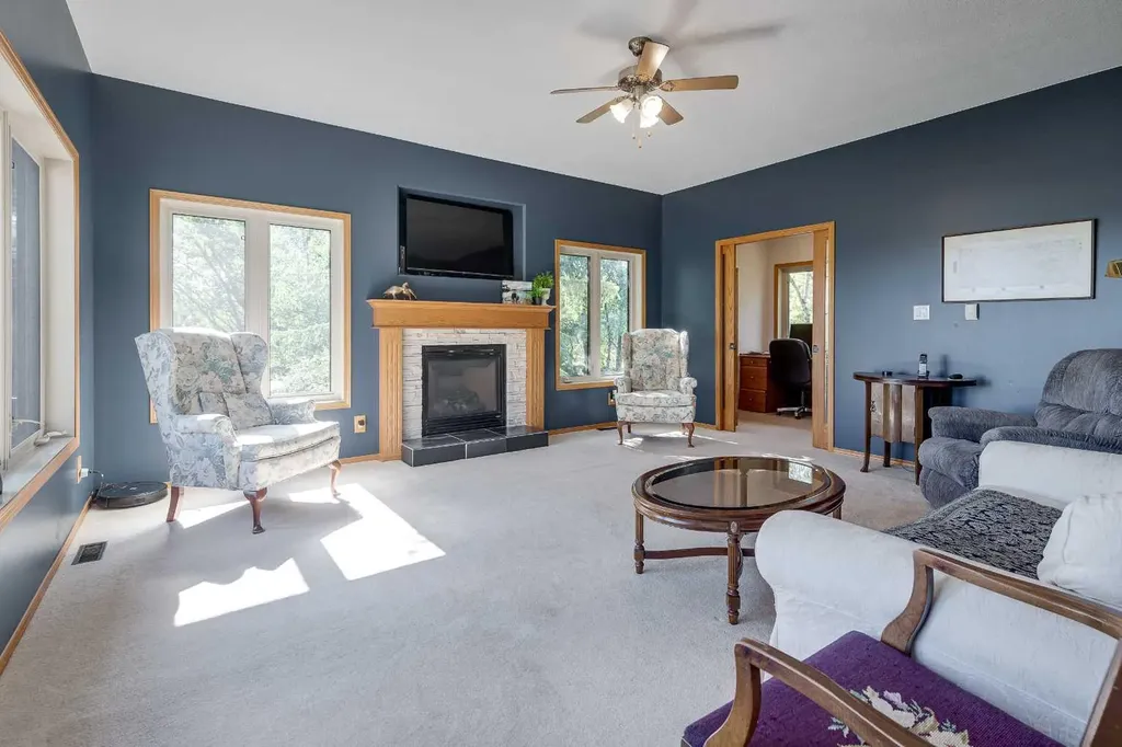 602 Pheasant Close Pelican Point AB T0B 0H0