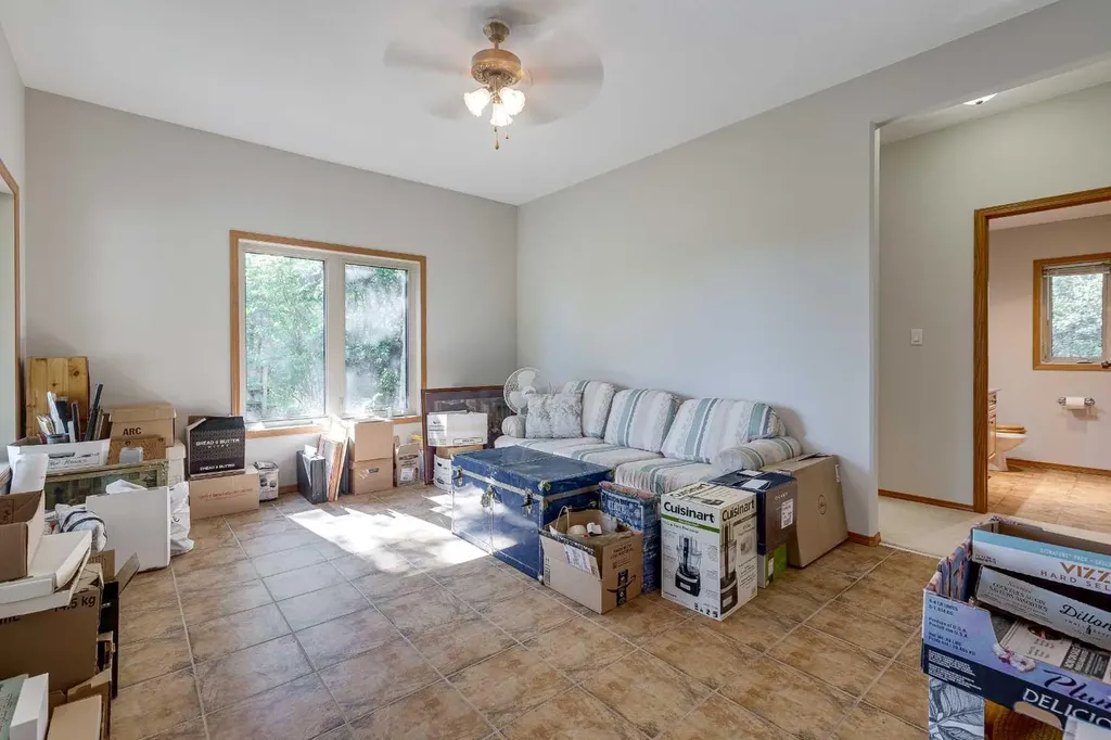 602 Pheasant Close Pelican Point AB T0B 0H0