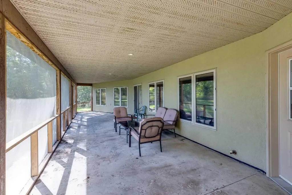 602 Pheasant Close Pelican Point AB T0B 0H0