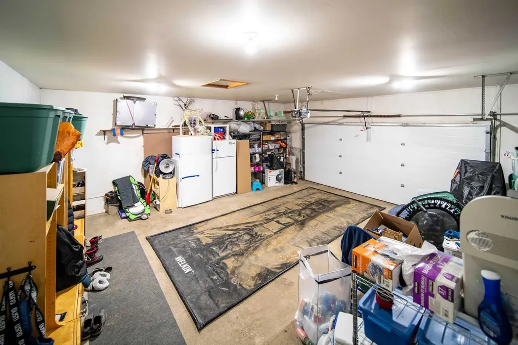 1021 20 Street Crescent Wainwright AB T9W 1N5