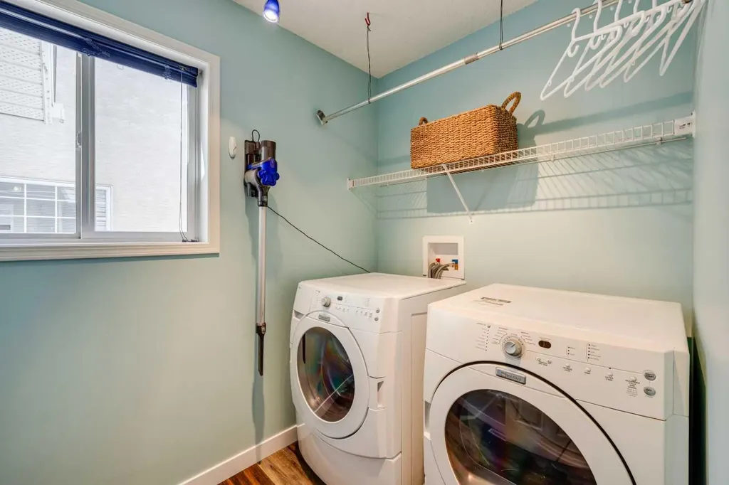 103 Riverview Circle SE Calgary AB T2C 4K1