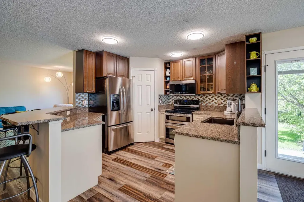 103 Riverview Circle SE Calgary AB T2C 4K1