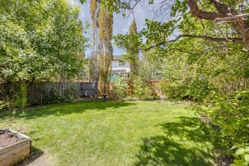 103 Riverview Circle SE Calgary AB T2C 4K1