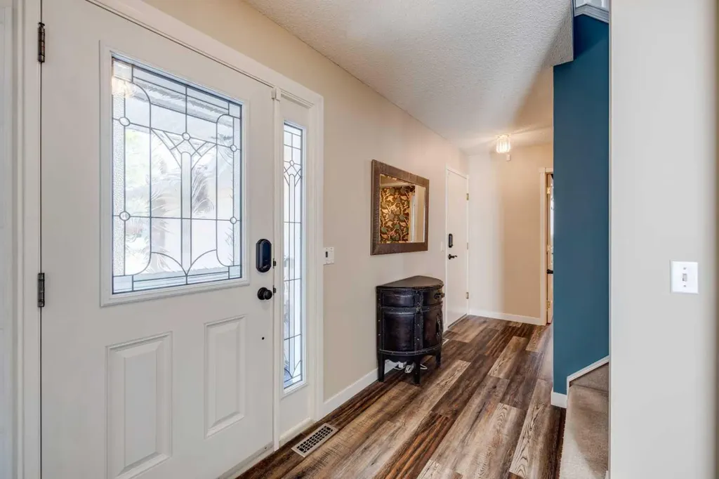 103 Riverview Circle SE Calgary AB T2C 4K1