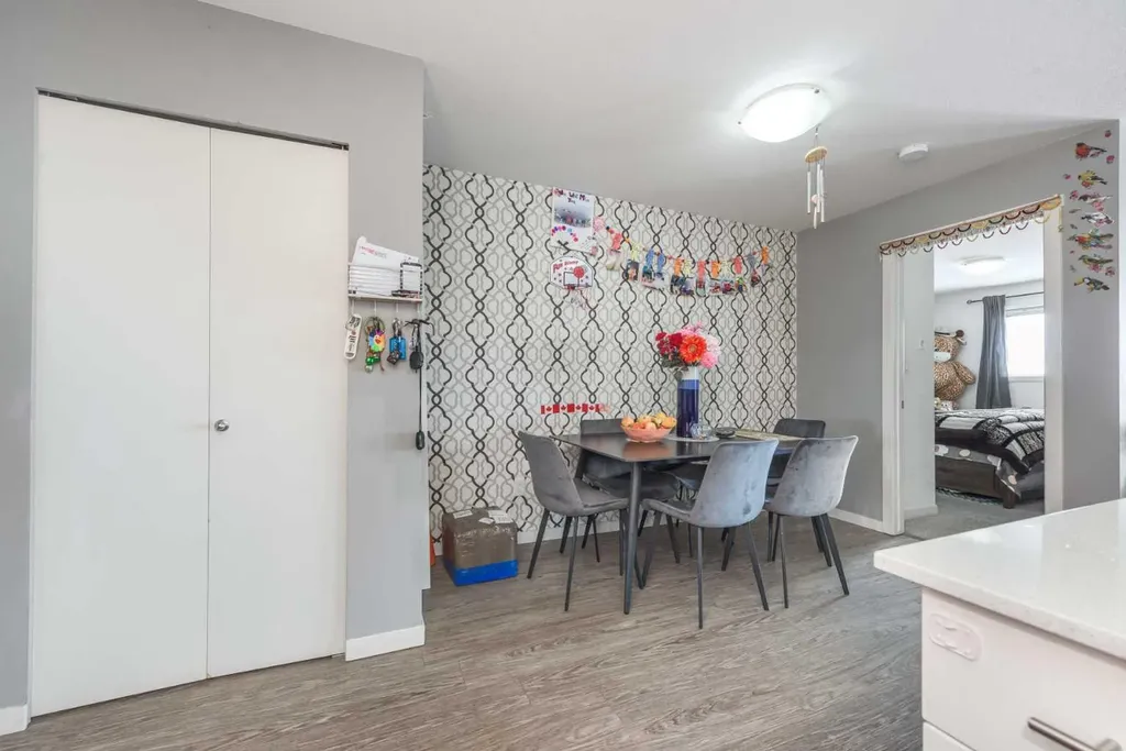 181 Skyview Ranch Manor NE Calgary AB T3N0V2