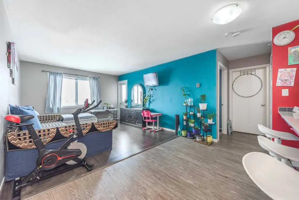 181 Skyview Ranch Manor NE Calgary AB T3N0V2