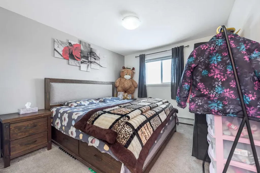 181 Skyview Ranch Manor NE Calgary AB T3N0V2