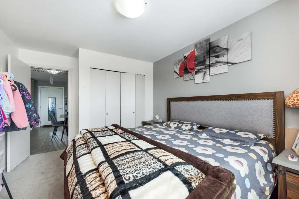 181 Skyview Ranch Manor NE Calgary AB T3N0V2