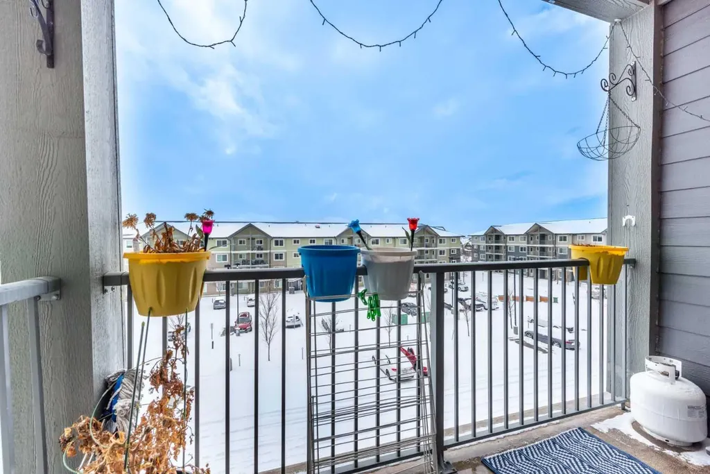 181 Skyview Ranch Manor NE Calgary AB T3N0V2